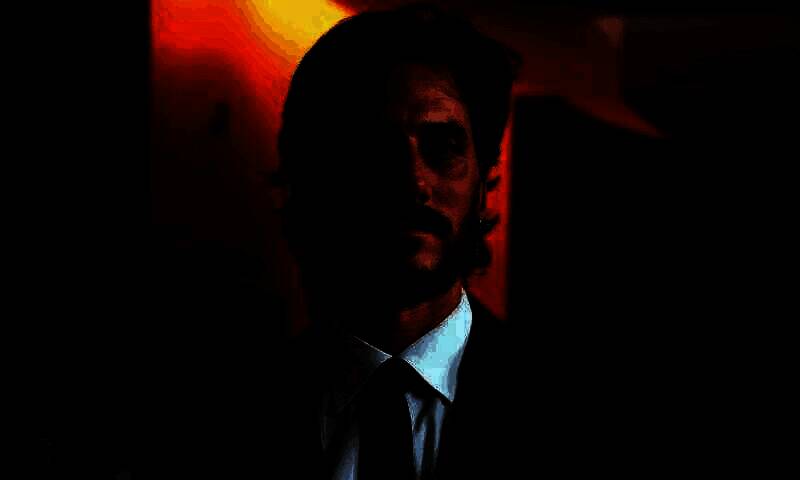 Luca Marinelli图片