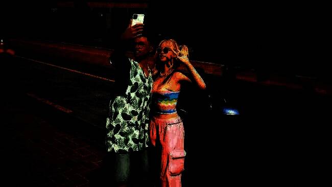 《InZoi》相关图片3