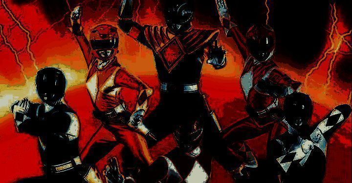 扮成超凡战队角色的巴西警察逮捕小偷现场