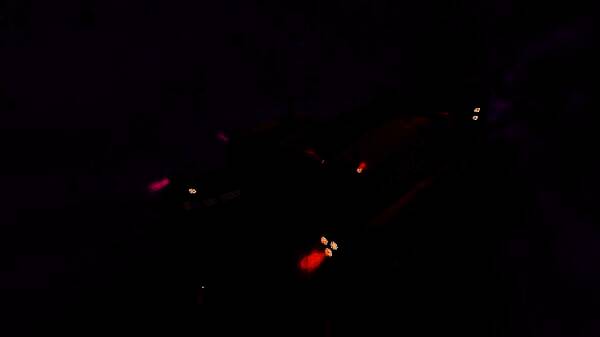 《Skin Deep》相关图片5