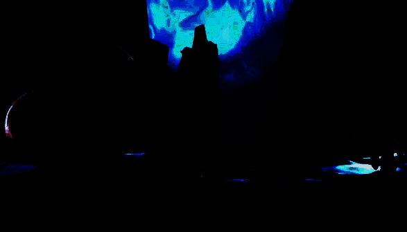 左右两边出现敌人的画面