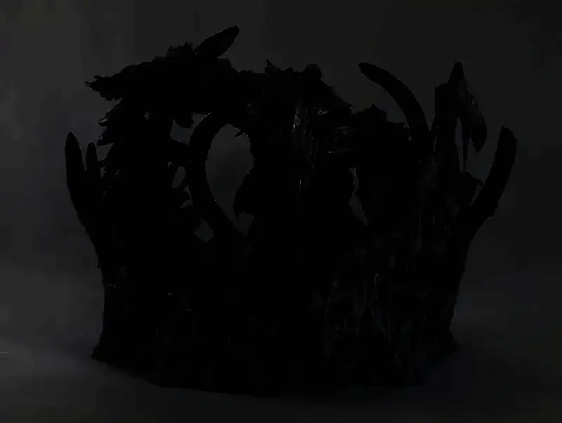 锁刃龙手办细节特写图