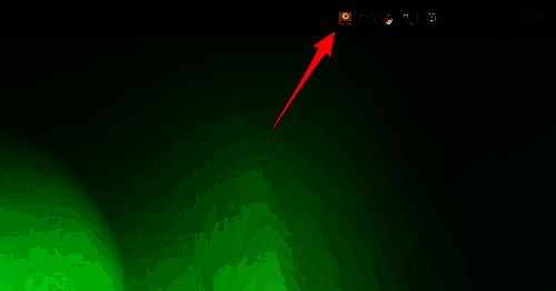 在任务栏托盘处看到 PotPlayer 图标界面图片