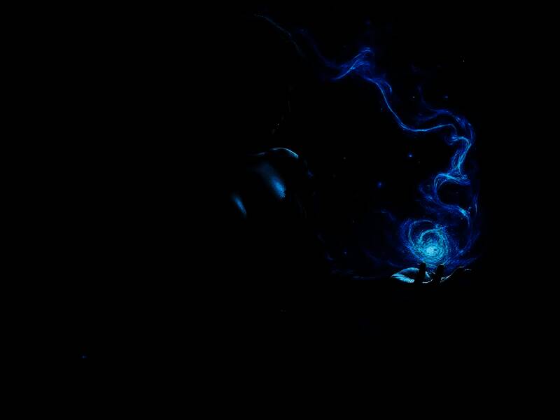 网友使用 Grok 生成的女巫图片12