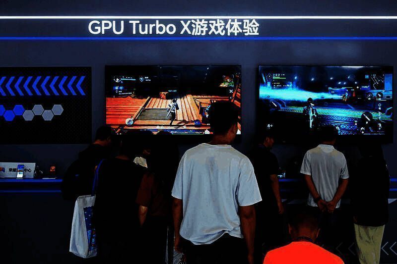 1722000996990578.jpg 荣耀游戏管家技术优势展示图