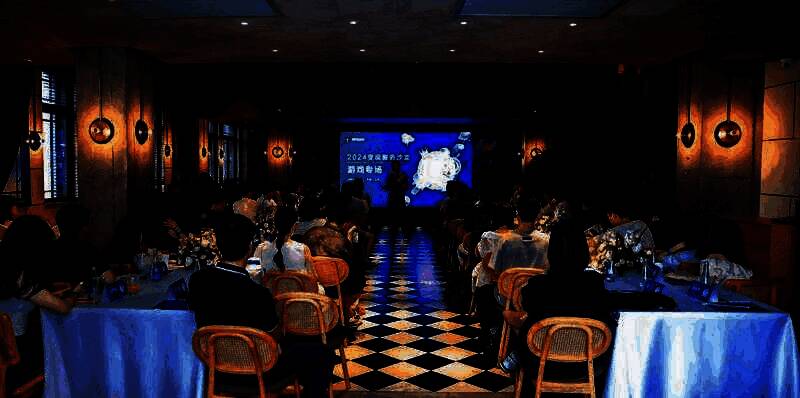 鲸鸿动能变现服务沙龙现场图1