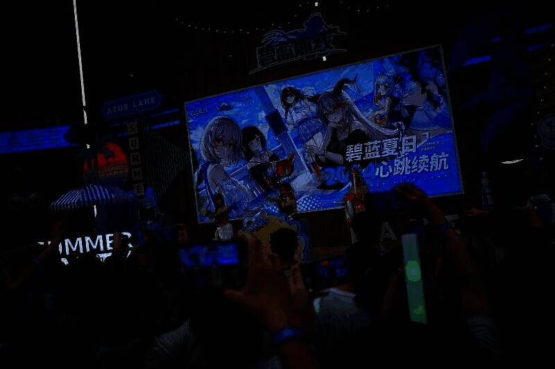 誓约舞台上的表演场景