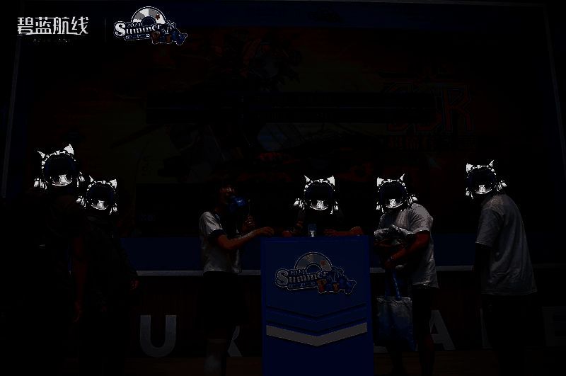 誓约舞台现场氛围