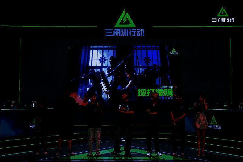 首轮比赛各小队阵容展示2