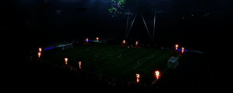 EA SPORTS FC 26游戏封面，展示足球与动态光影效果