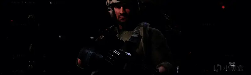 装备配置界面展示破损头盔、雨林猎手背包和野战胸挂的组合效果