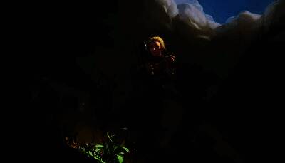 叶龄技能动画截图,角色周身泛起蓝色医疗光环,队友头顶持续飘出绿色数字