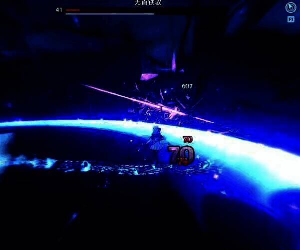 玩家角色在破盾后的僵直状态下对无首铁驭发动强力终结技，技能特效照亮整个夜晚公路