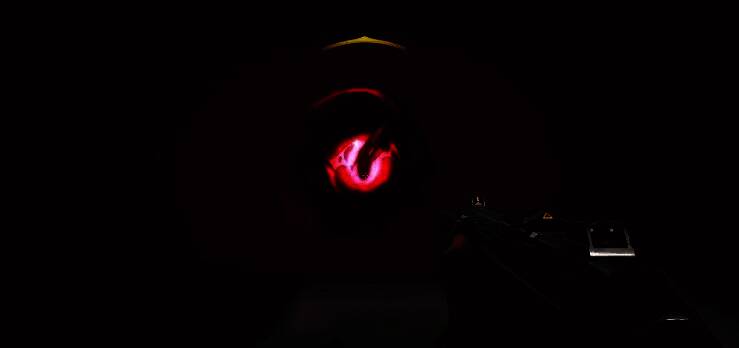 芮娜在烟雾掩护下使用逐散突入敌阵，完成击杀后迅速撤离