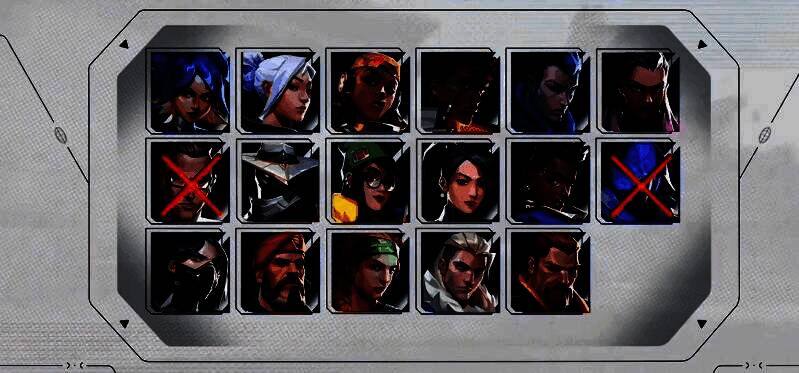 霓虹释放技能时的动态画面，周身环绕蓝色电光，脚下拖曳着高速移动的残影