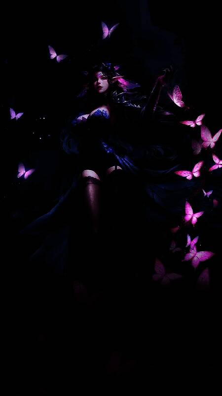 SP薇奥拉角色展示，身着紫色法袍的辅助型再生者，手持法杖释放治疗光芒