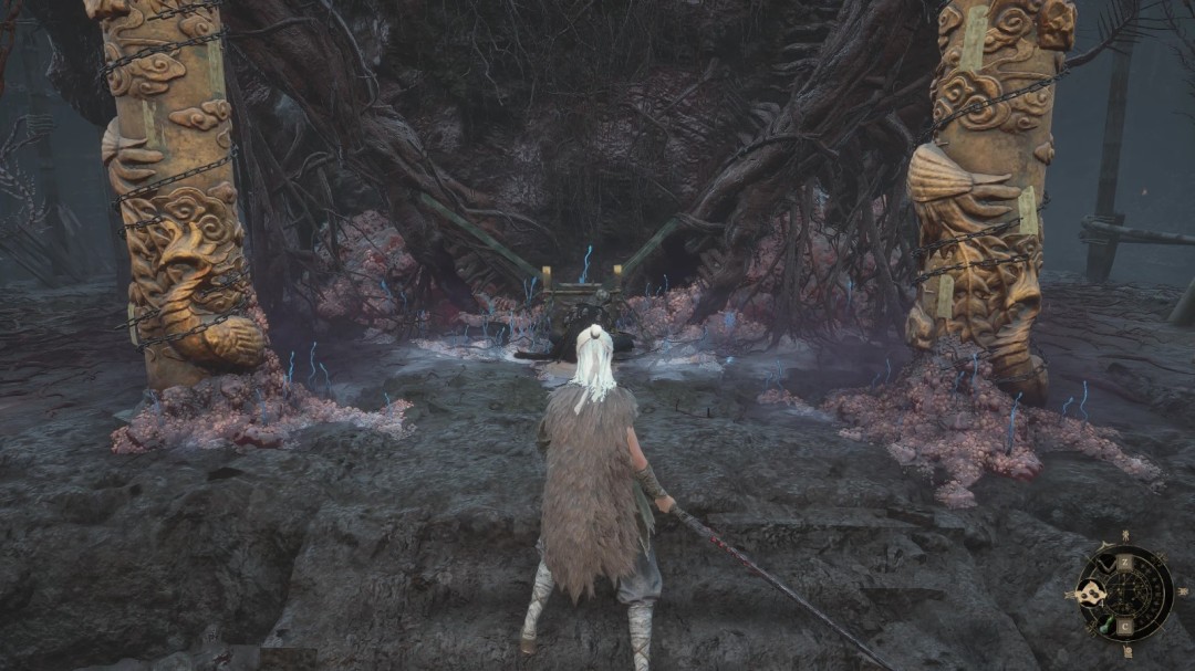 角色装备界面：双婴玉佩已装配于饰品栏，属性面板实时显示‘体力恢复速度+12%’高亮条目